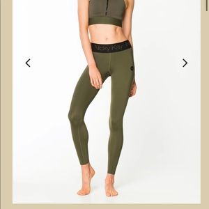 Nicky Kay fit glam compression tights